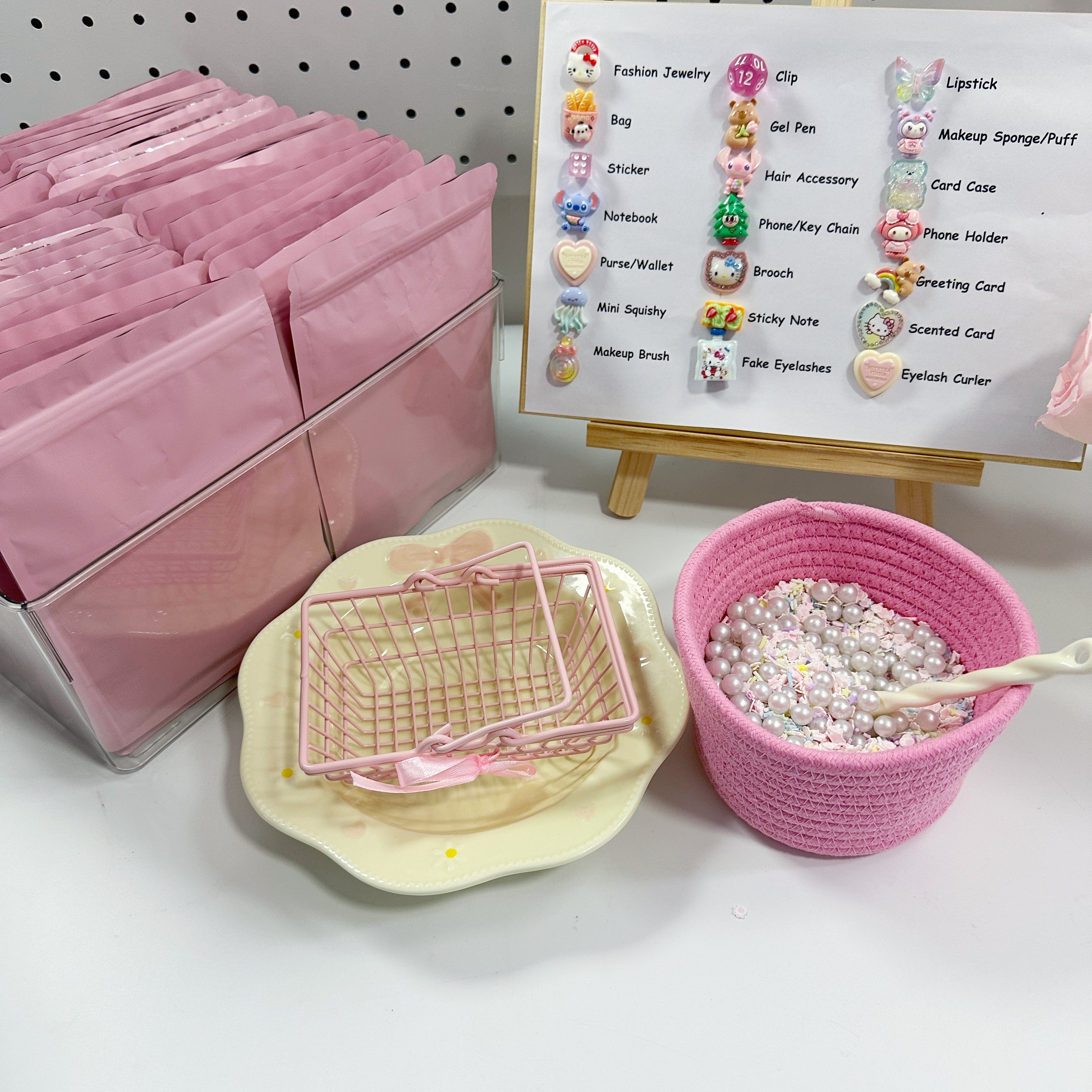 Press On Nails Scoops Lucky Bag ( Press on Nails 10pcs/set + Mystery Accessories )