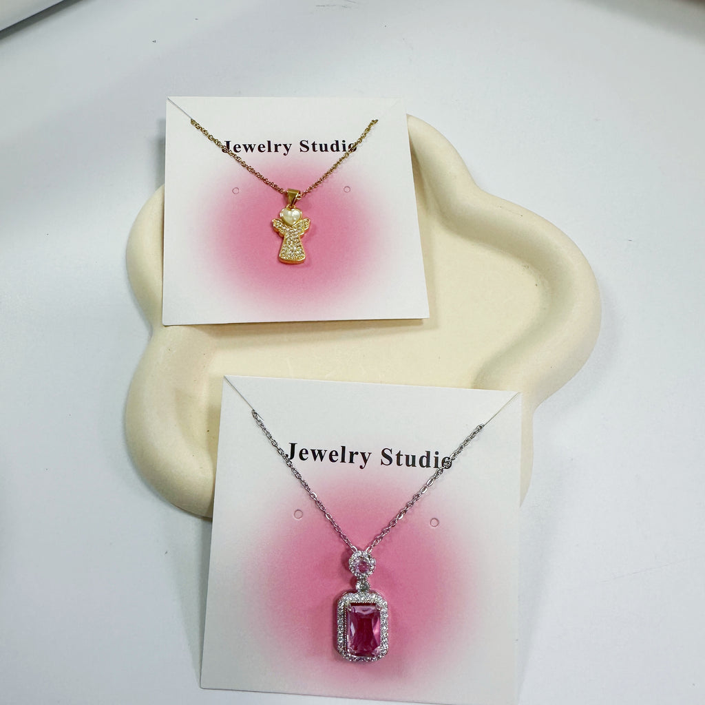 Fashion Necklace Mystery Scoop Lucky Bag ( Necklace + Mystery Accessories )