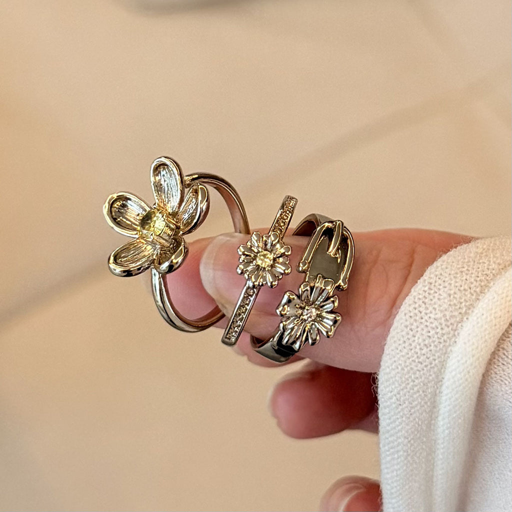 Vintage Flower Buckle Ring Niche Coffee Golden adjustable Ring Fashion Jewelry