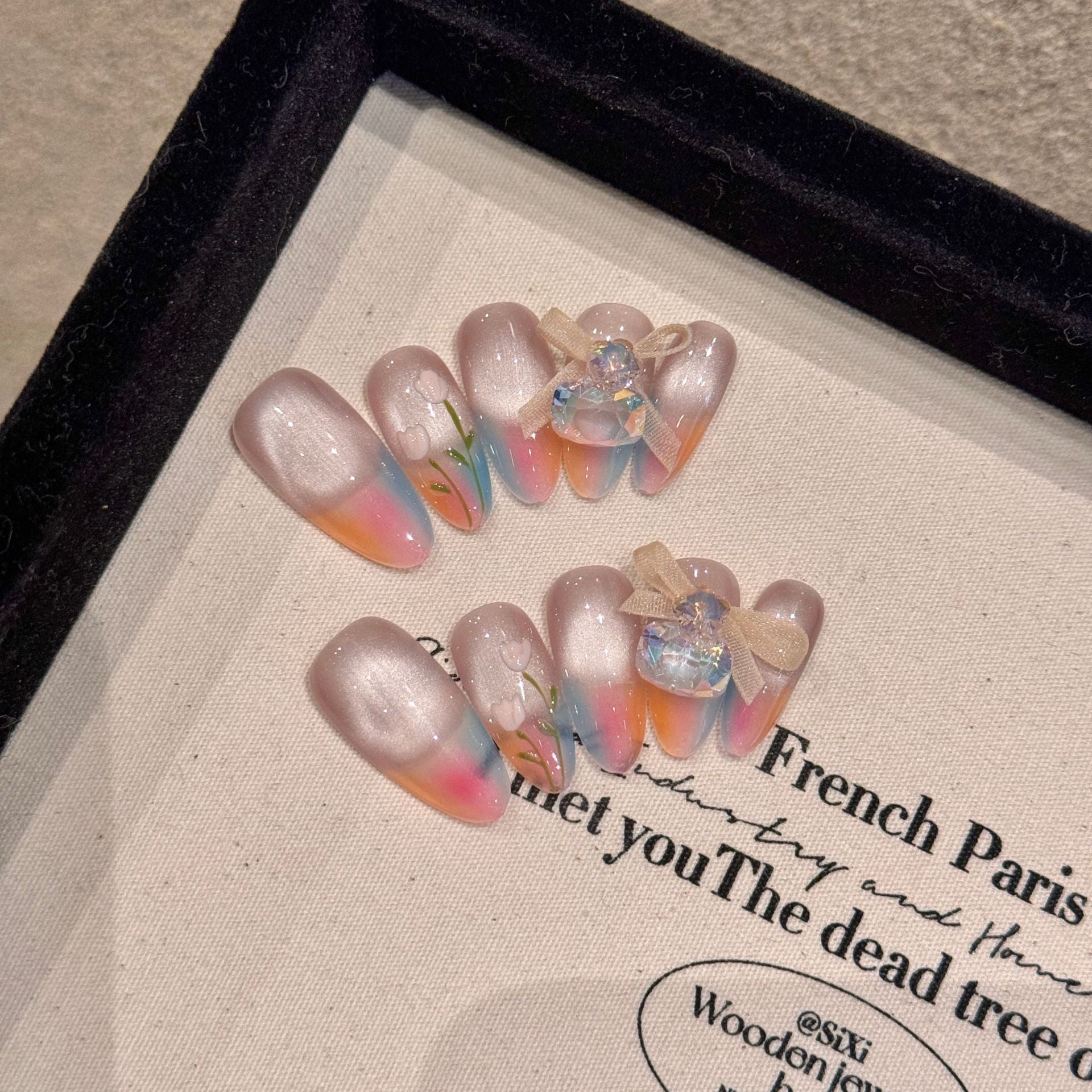 [Monet's Garden]   (Handmade press on nails)  Medium/Almond Nails 10pcs/set