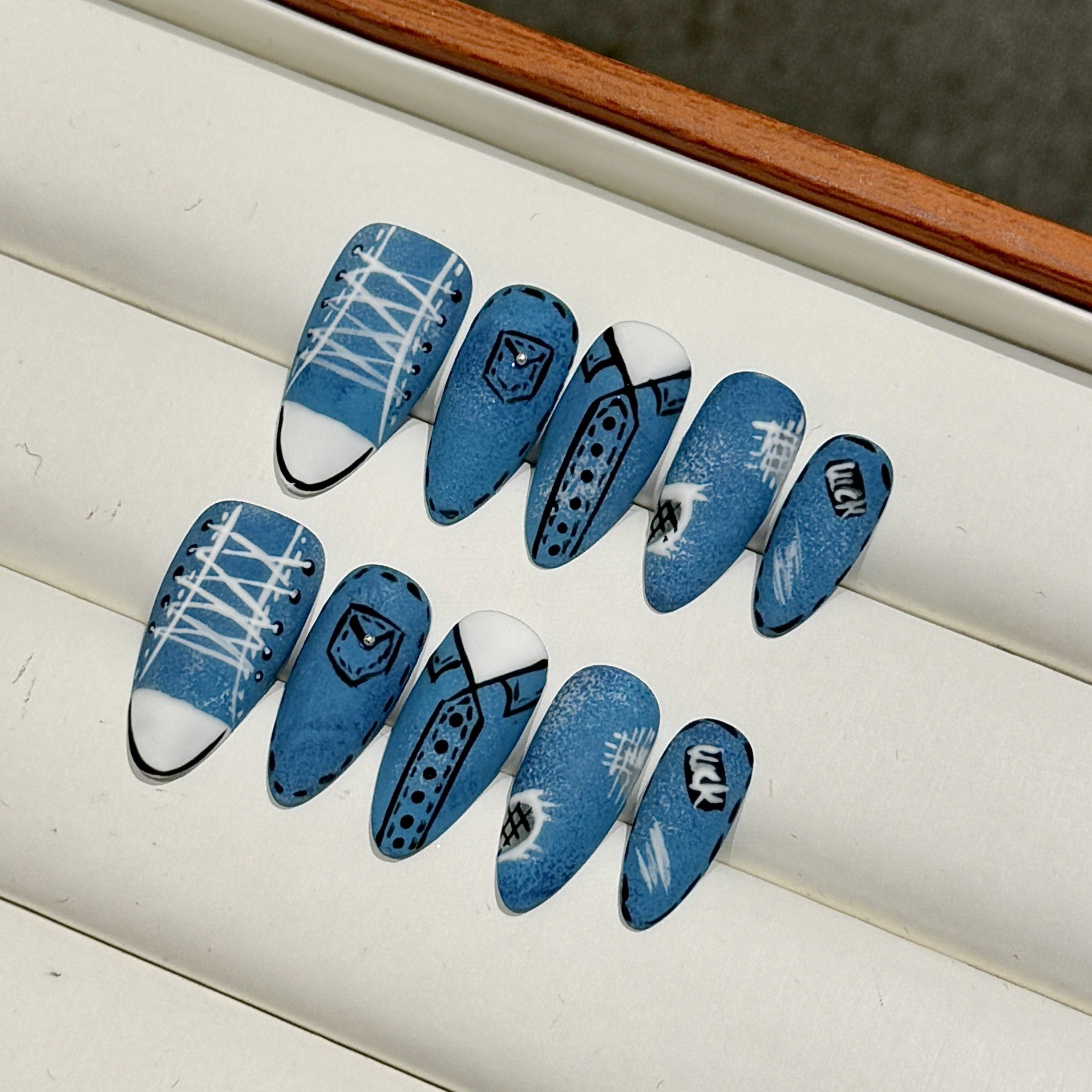 [Blue Cowboy]   Medium/Almond Handmade press on nails   10pcs/set