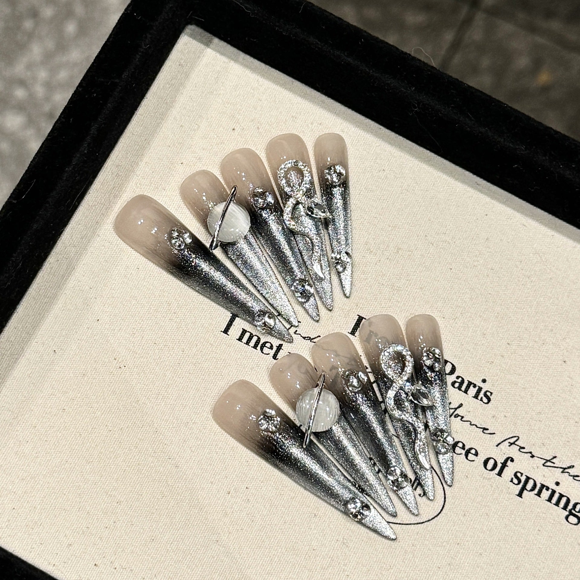 [Silver Moon]   Long/Stiletto Handmade press on nails   10pcs/set