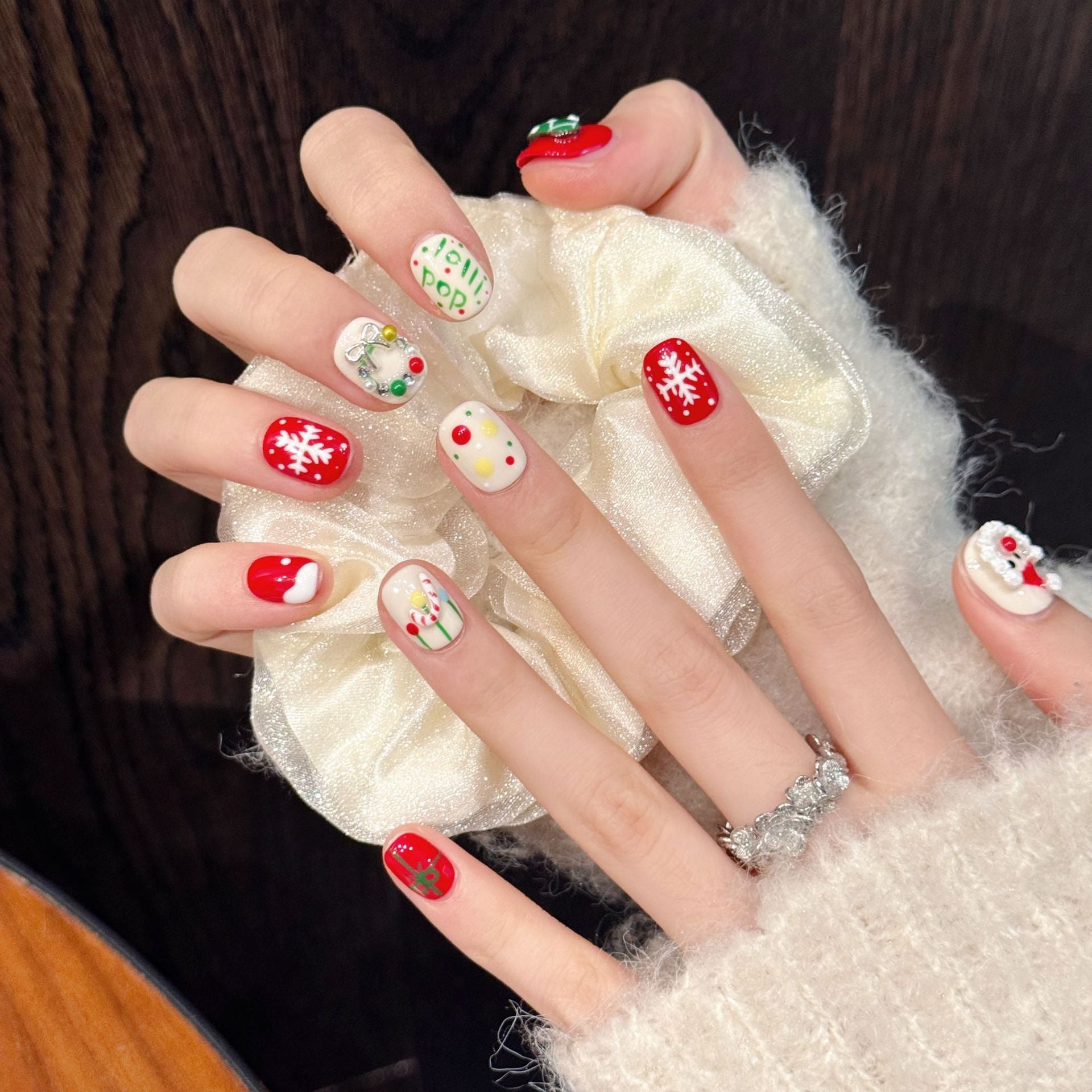 [Cute Christmas Gift]   (Handmade press on nails)  Short/Oval Nails 10pcs/set