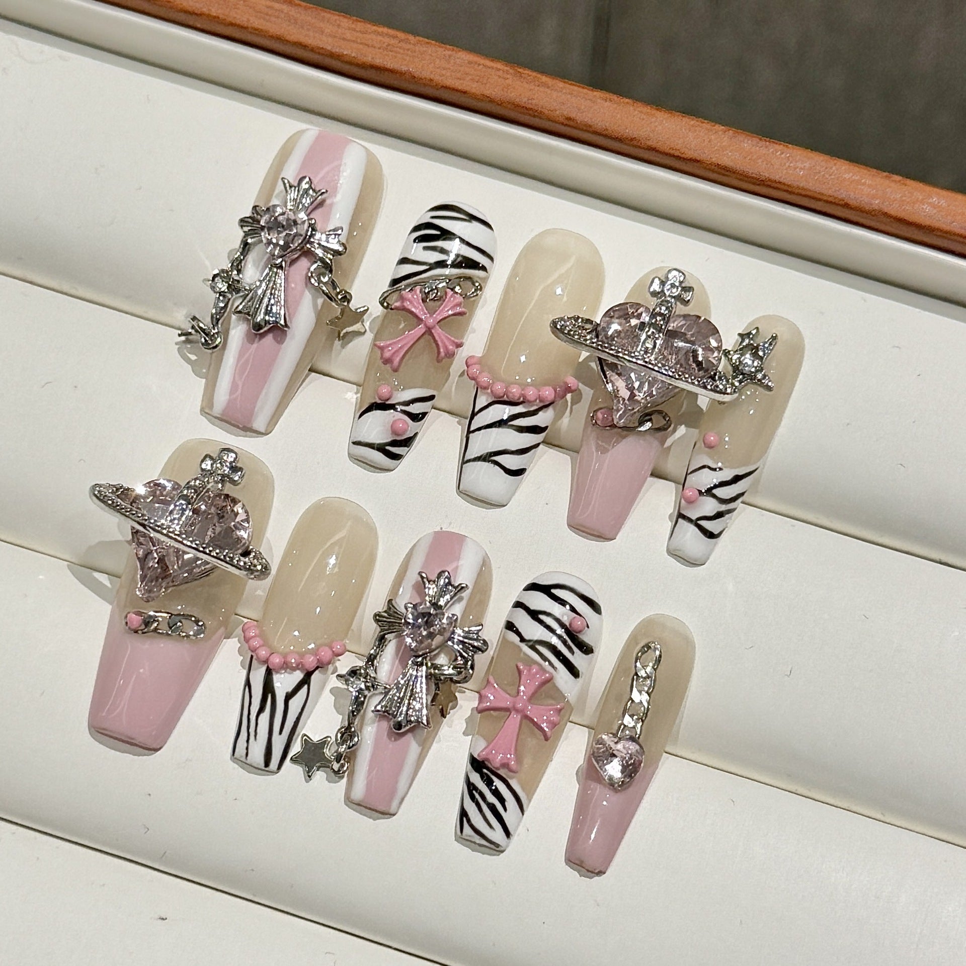 [Pink Chrome Heart]   (Handmade press on nails)  Long/Ballerina Nails 10pcs/set