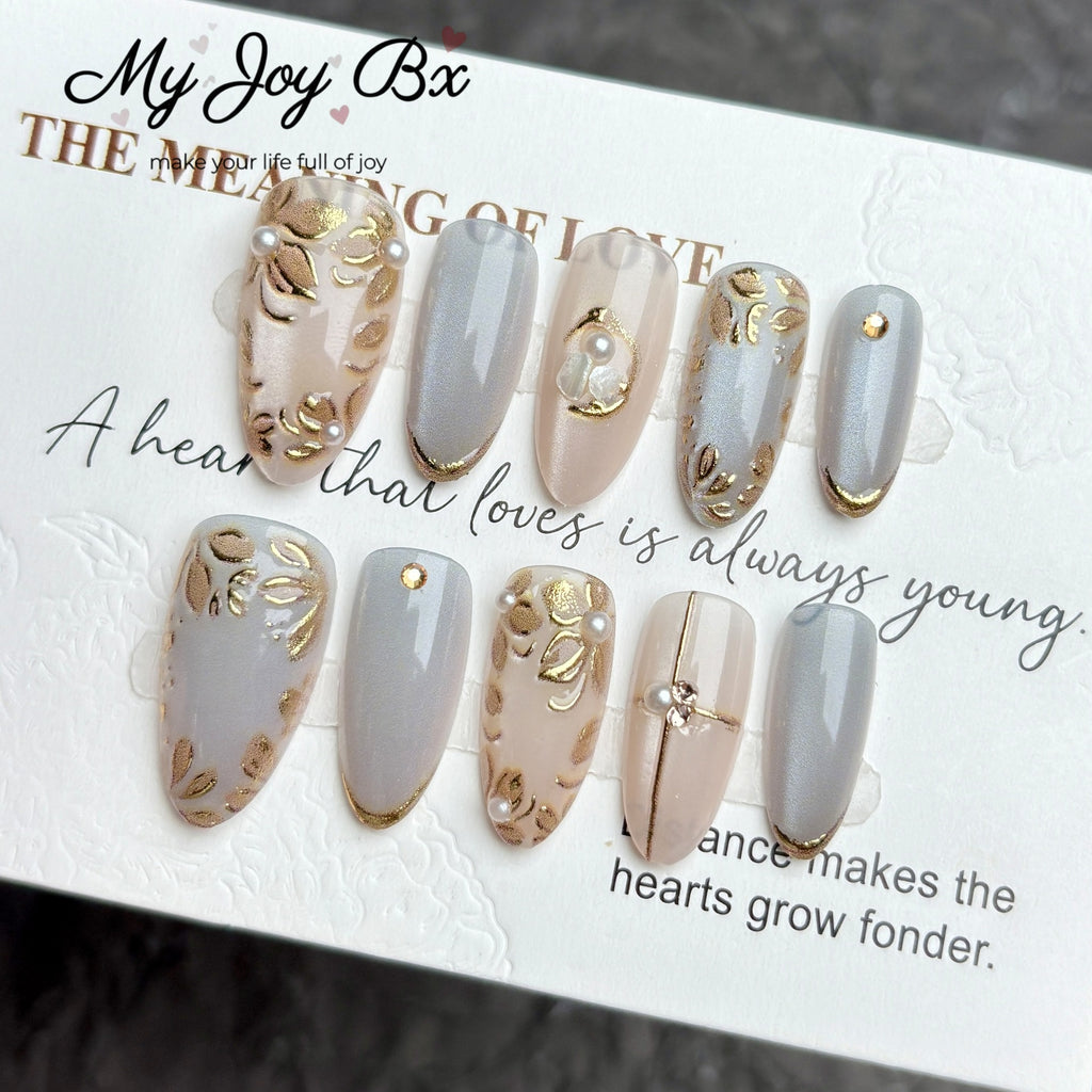 [Blue Aurora]  Medium/Oval press on nails   10pcs/set
