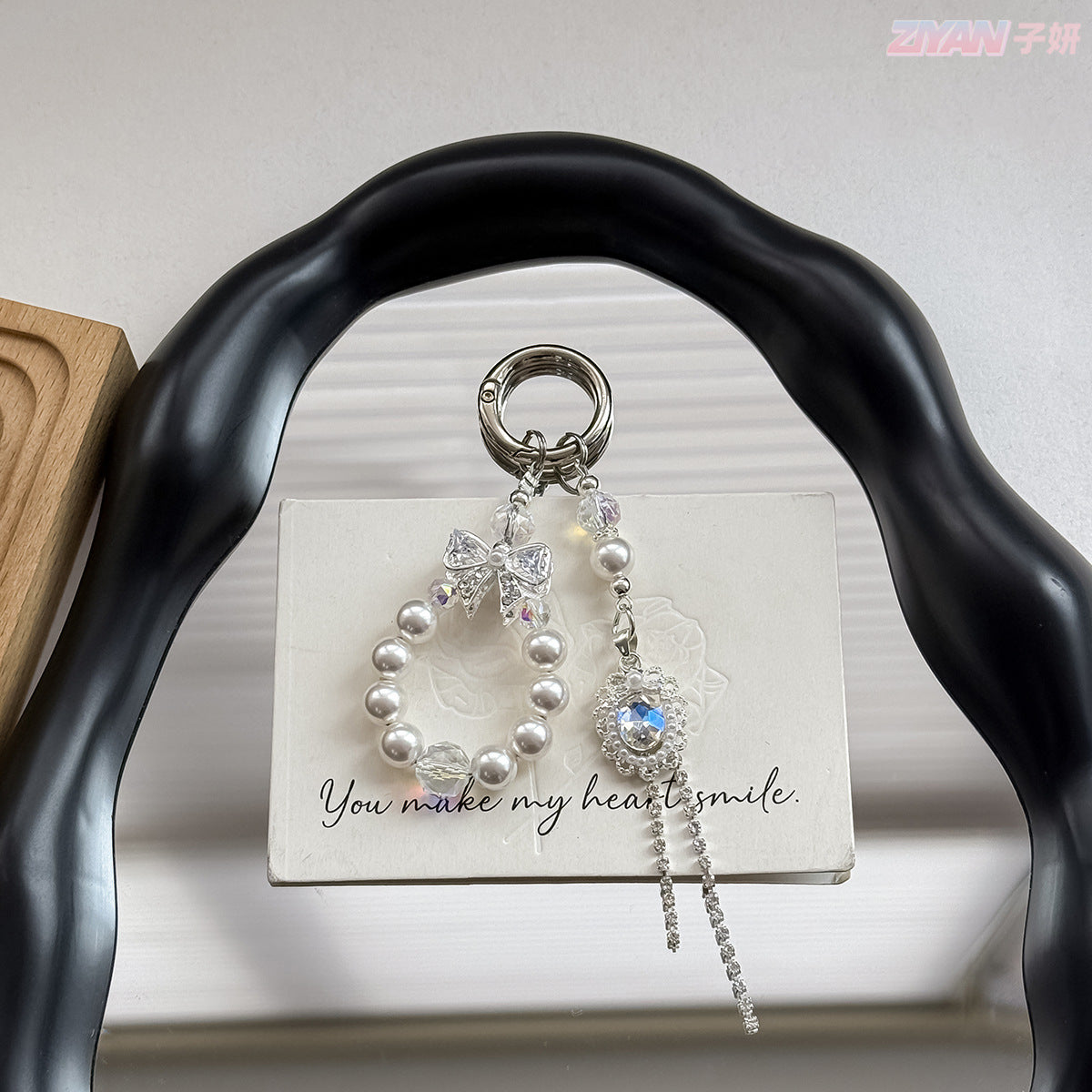 [Miss Pearl]Bling Beads Phone Charms Shining Crystal Key Chain Bag Charm